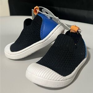 ❌SOLD Cat & Jack Toddler “Corey” Slip-on Sneakers size 5T